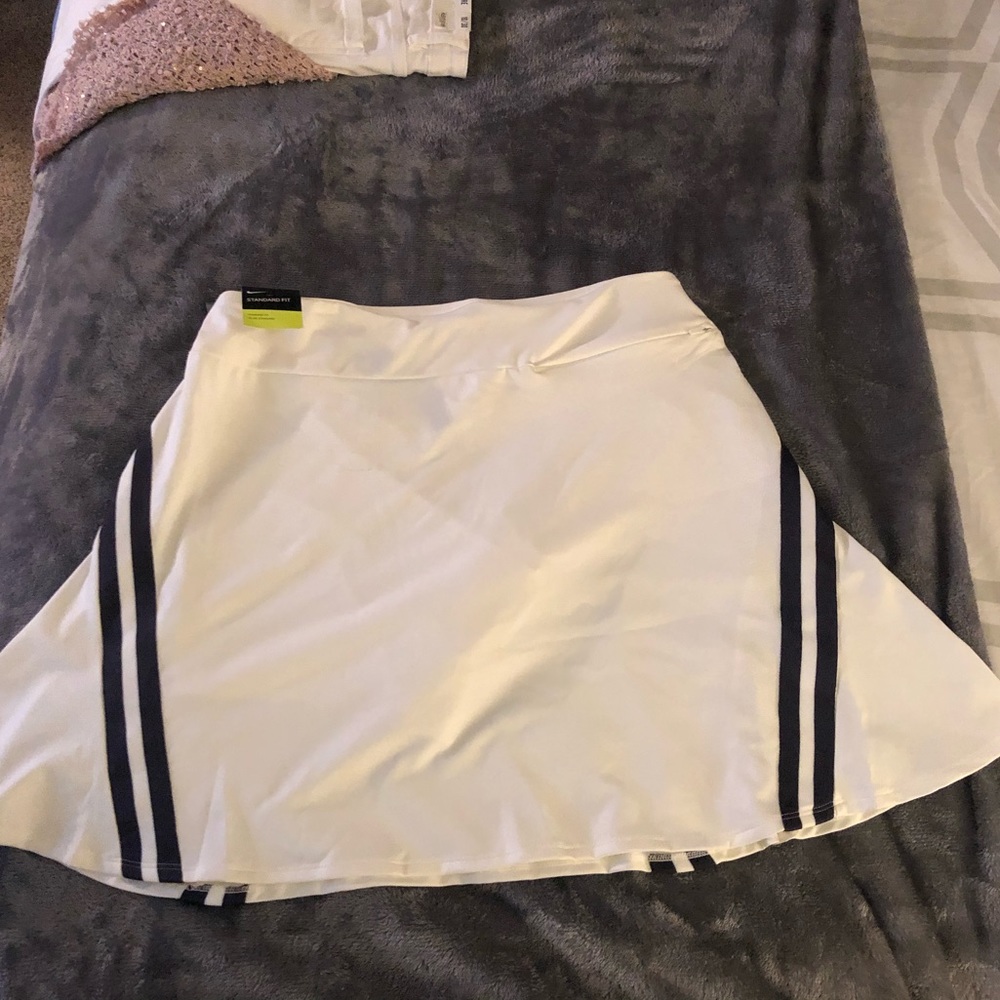 COPY - Nike: Dri Fit Tennis skort